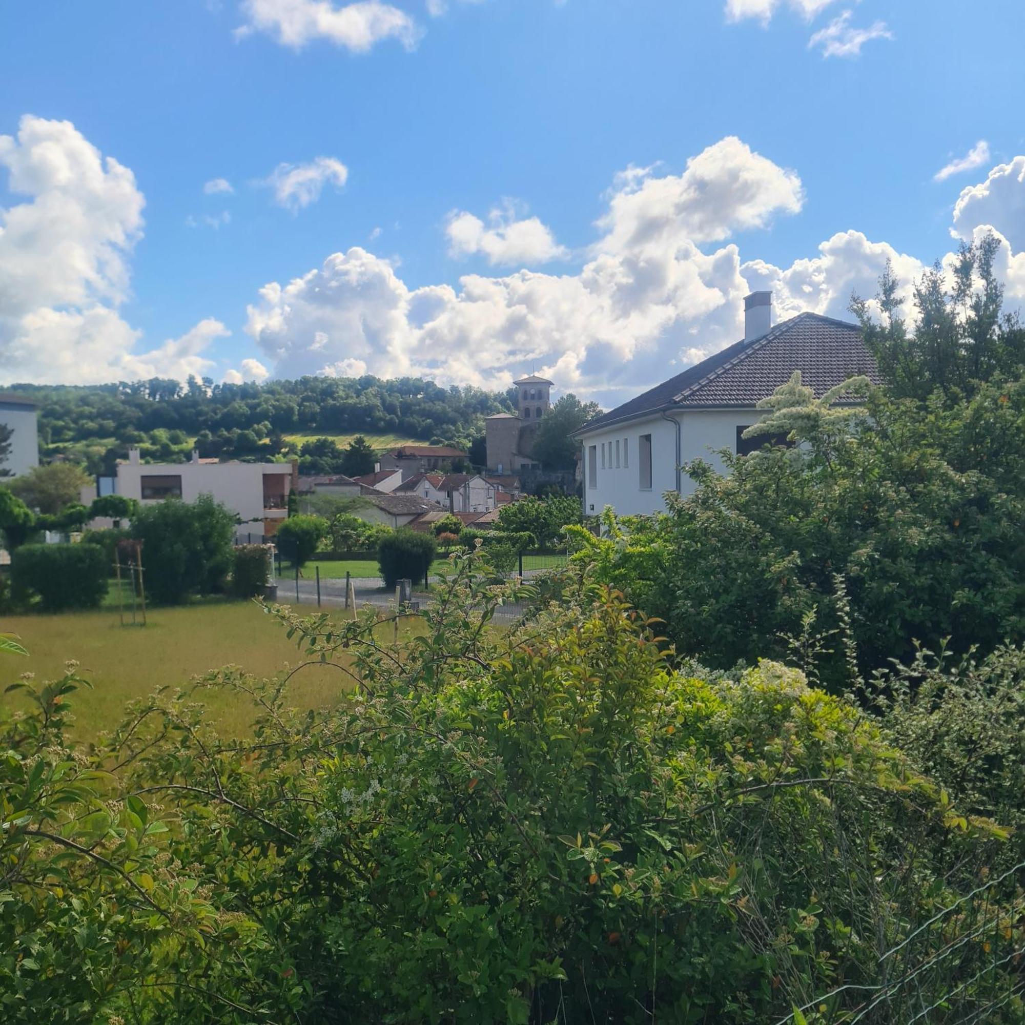 La Parenthese Des Collines Bed and Breakfast Saint-Donat-sur-lʼHerbasse Exteriör bild